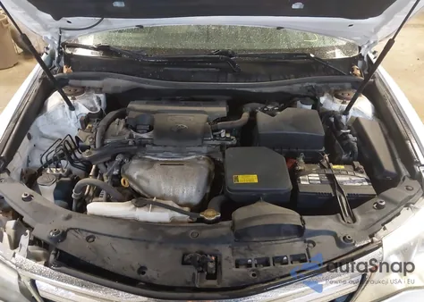 2012 Toyota Camry Base z USA, uszkodzony, nr VIN 4T4BF1FK1CR199502